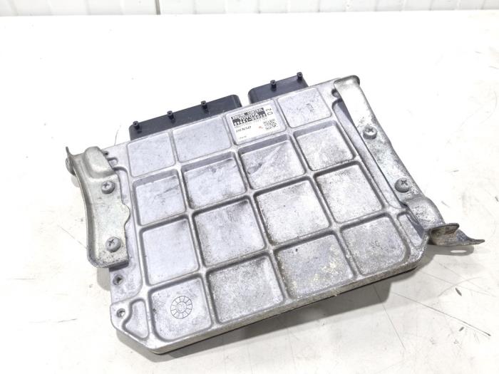 Used Engine management computer Toyota Avensis Wagon (T27) 2.0 16V D-4D-F Price € 175,00 Margin scheme offered by GEJO Revisie & Onderdelen BV