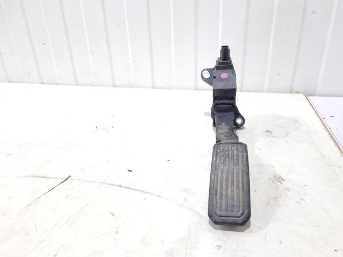 Begagnade Gaspedal Toyota Avensis Wagon (T27) 2.0 16V D-4D-F Pris € 29,00 Marginaltabell erbjuds av GEJO Revisie & Onderdelen BV