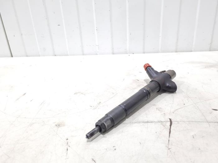 Usagé Injecteurs Toyota Avensis Wagon (T27) 2.0 16V D-4D-F Prix € 200,00 Règlement à la marge proposé par GEJO Revisie & Onderdelen BV