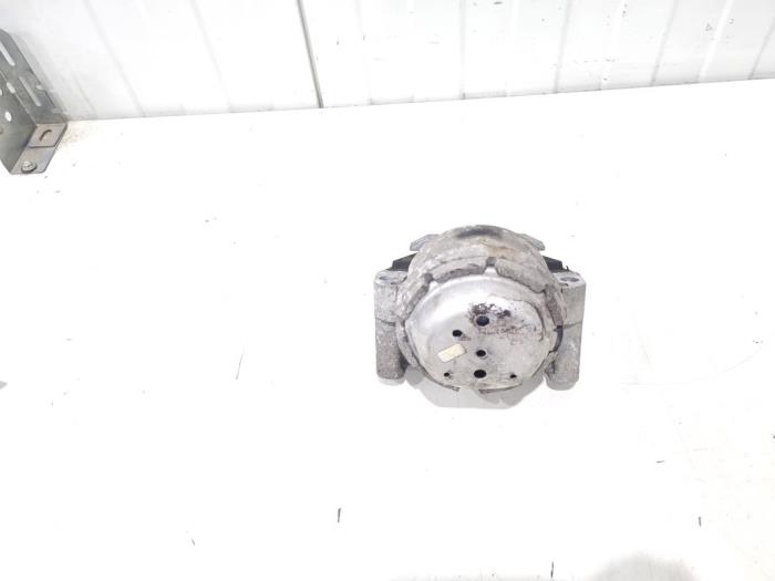 Used Engine mount Audi A7 Sportback (4GA/4GF) 3.0 V6 24V TFSI Quattro Price € 50,00 Margin scheme offered by GEJO Revisie & Onderdelen BV