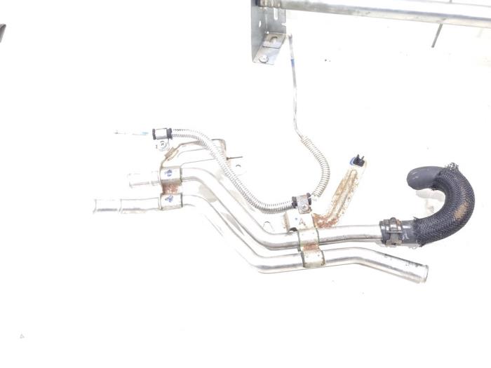 Usagé Conduit (divers) Toyota Avensis Wagon (T27) 2.0 16V D-4D-F Prix € 35,00 Règlement à la marge proposé par GEJO Revisie & Onderdelen BV