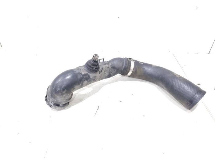 Gebrauchte Intercooler Rohr Toyota Avensis Wagon (T27) 2.0 16V D-4D-F Preis € 29,00 Margenregelung angeboten von GEJO Revisie & Onderdelen BV