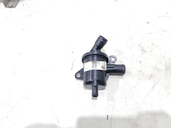 Usagé Ventilation carter Fiat Doblo Cargo (263) 1.3 D Multijet Prix € 19,00 Règlement à la marge proposé par GEJO Revisie & Onderdelen BV