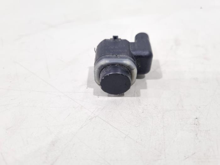 Usados Sensor PDC Audi Q3 (8UB/8UG) 2.0 TDI 16V 150 Quattro Precio € 4,99 Norma de margen ofrecido por GEJO Revisie & Onderdelen BV