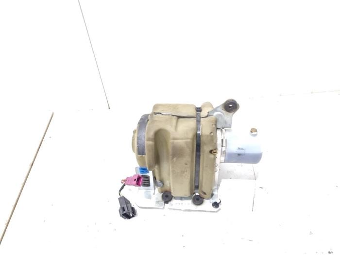 Convertible roof hydraulic pump