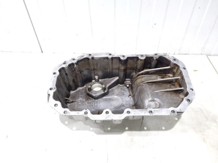 Usagé Couvercle carter Audi A1 (8X1/8XK) 1.4 TFSI 16V 122 Prix € 8,00 Règlement à la marge proposé par GEJO Revisie & Onderdelen BV