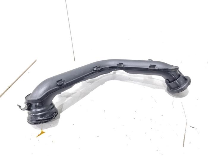 Gebrauchte Intercooler Rohr Volkswagen Golf VIII (CD1) 1.0 eTSI 12V Preis € 19,00 Margenregelung angeboten von GEJO Revisie & Onderdelen BV
