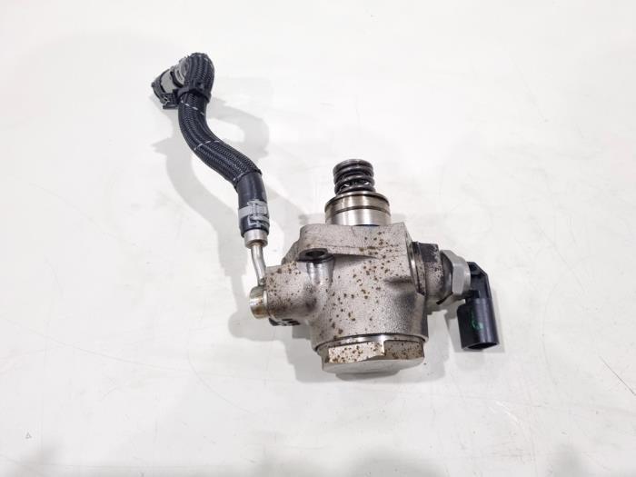 Usagé Pompe à carburant Audi A8 (D4) 3.0 V6 24V TFSI Quattro Prix € 240,00 Règlement à la marge proposé par GEJO Revisie & Onderdelen BV