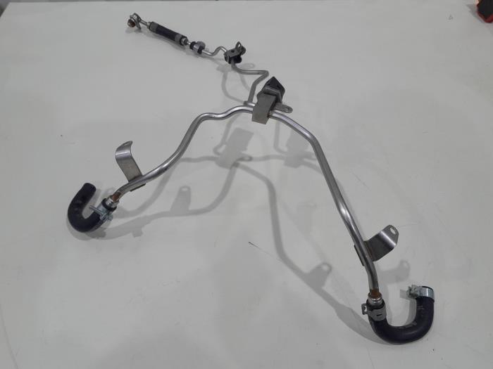 Usagé Conduit de carburant Audi A8 (D4) 3.0 V6 24V TFSI Quattro Prix € 55,00 Règlement à la marge proposé par GEJO Revisie & Onderdelen BV