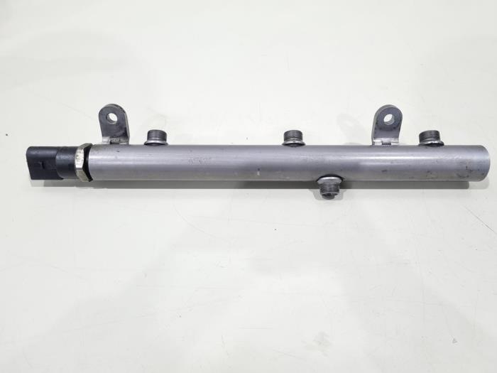 Usagé Système d'injection Mercedes ML II (164/4JG) 3.0 ML-280 CDI 4-Matic V6 24V Prix € 30,00 Règlement à la marge proposé par GEJO Revisie & Onderdelen BV