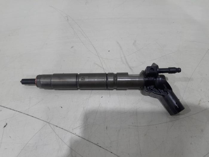 Usagé Injecteurs Mercedes ML II (164/4JG) 3.0 ML-280 CDI 4-Matic V6 24V Prix € 60,00 Règlement à la marge proposé par GEJO Revisie & Onderdelen BV
