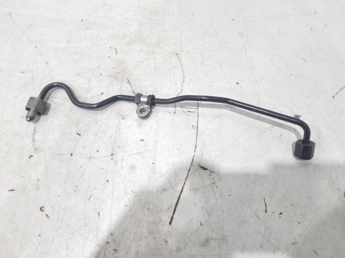Usagé Conduit de carburant Mercedes ML II (164/4JG) 3.0 ML-280 CDI 4-Matic V6 24V Prix € 29,00 Règlement à la marge proposé par GEJO Revisie & Onderdelen BV
