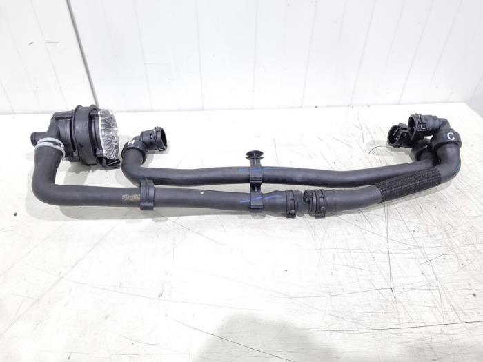 Begagnade Extra vattenpump Citroen C3 (CB/CC) ë-C3 Comfort Range 44 kWh Pris € 49,00 Marginaltabell erbjuds av GEJO Revisie & Onderdelen BV