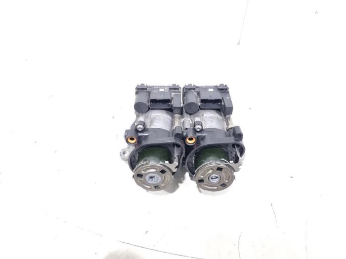 Gebrauchte Ölpumpe Volvo XC40 (XZ) 1.5 T5 Plug-in Hybrid 16V Preis € 148,00 Margenregelung angeboten von GEJO Revisie & Onderdelen BV