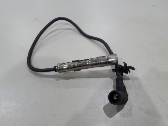 Usagé Bobine Audi A1 Sportback (8XA/8XF) 1.2 TFSI Prix € 5,00 Règlement à la marge proposé par GEJO Revisie & Onderdelen BV