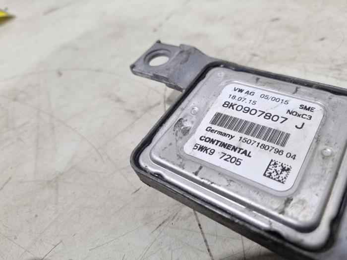 Nox Sensor van een Audi A6 Avant (C7) 2.0 TDI 16V 2015