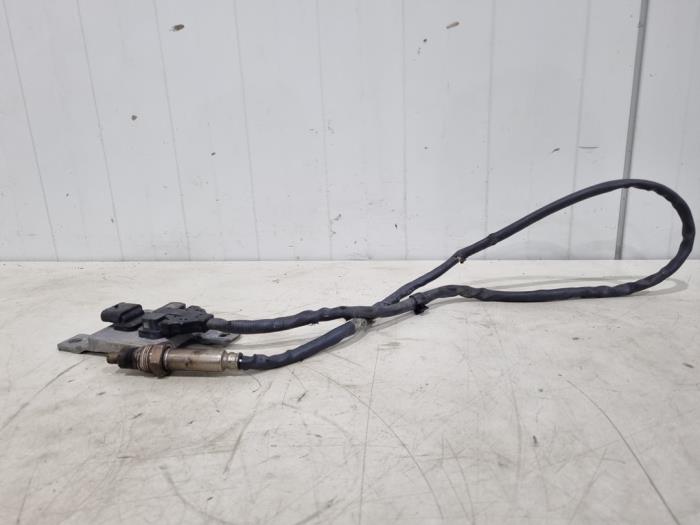 Nox Sensor van een Audi A6 Avant (C7) 2.0 TDI 16V 2015