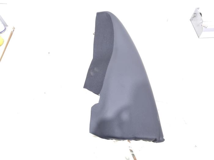 Używane Oparcie kanapy Mercedes C (W205) C-180 1.6 CDI BlueTEC, C-180 d 16V Cena € 15,00 Procedura marży oferowane przez GEJO Revisie & Onderdelen BV