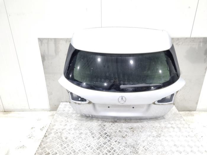 Begagnade Baklucka Mercedes A (177.0) 2.0 A-220 Turbo 16V Pris € 300,00 Marginaltabell erbjuds av GEJO Revisie & Onderdelen BV