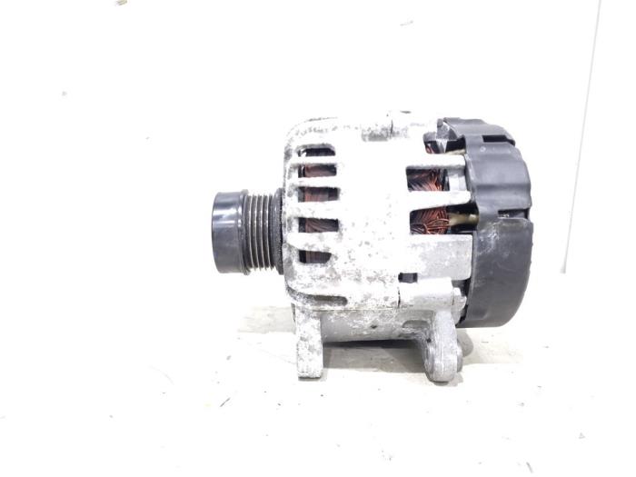 Begagnade Dynamo Mercedes A (177.0) 2.0 A-220 Turbo 16V Pris € 115,00 Marginaltabell erbjuds av GEJO Revisie & Onderdelen BV