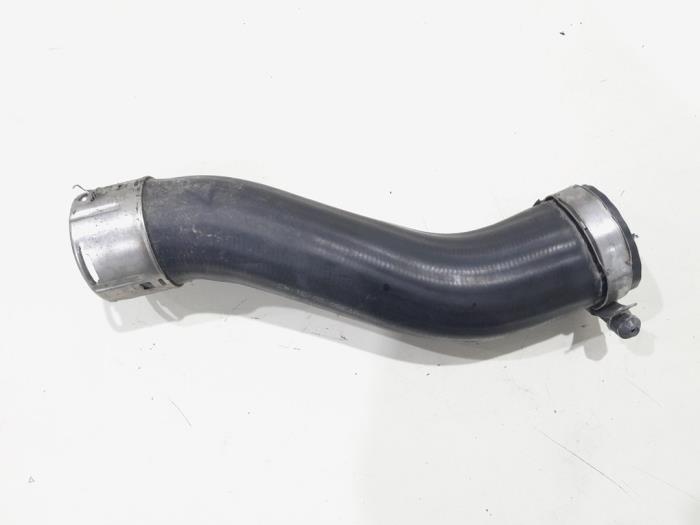 Gebrauchte Intercooler Schlauch Hyundai i20 (BC3) 1.0 T-GDI 100 Mild Hybrid 48V 12V Preis € 52,00 Margenregelung angeboten von GEJO Revisie & Onderdelen BV