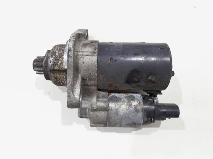 Usagé Démarreur Volkswagen Passat Variant (3C5) Prix € 18,00 Règlement à la marge proposé par GEJO Revisie & Onderdelen BV