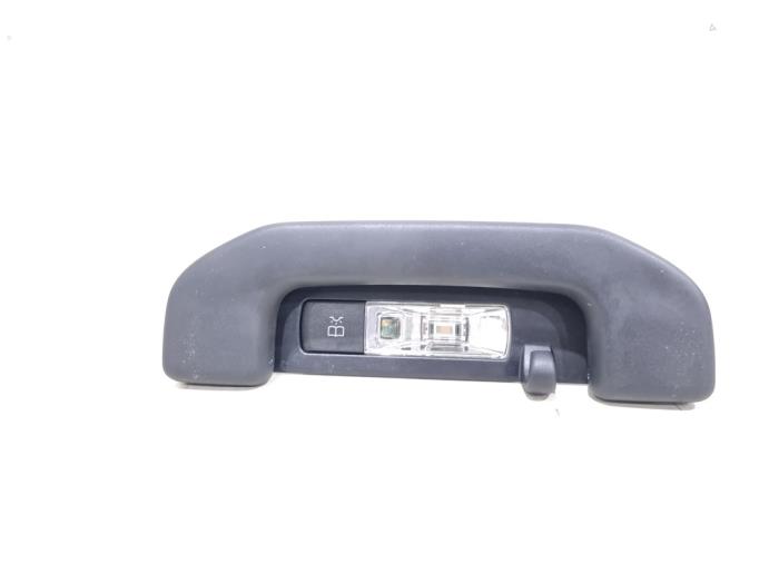 Begagnade Handtag Mercedes A (177.0) 1.3 A-200 Turbo 16V Pris € 9,00 Marginaltabell erbjuds av GEJO Revisie & Onderdelen BV