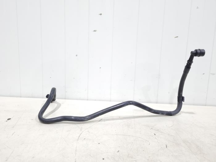 Usagé Conduit (divers) BMW 2 serie Active Tourer (F45) 216d 1.5 TwinPower Turbo 12V Prix € 22,00 Règlement à la marge proposé par GEJO Revisie & Onderdelen BV
