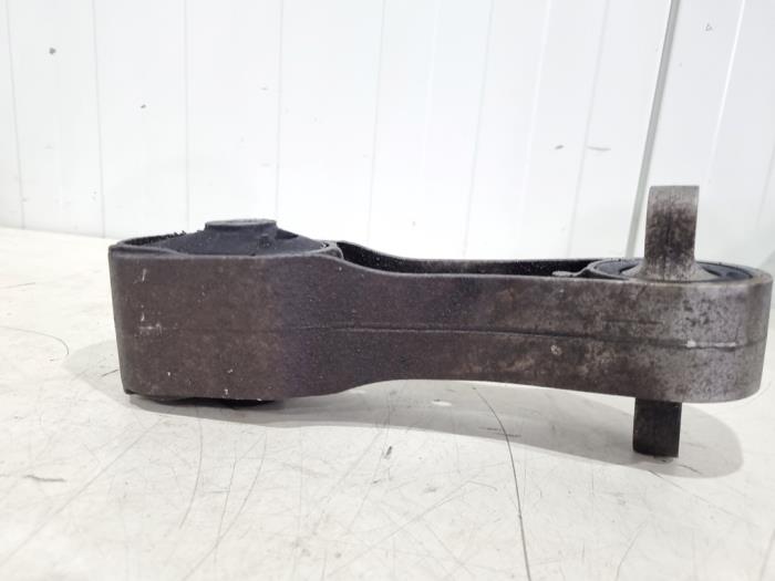 Engine mount from a BMW 2 serie Active Tourer (F45) 216d 1.5 TwinPower Turbo 12V 2018