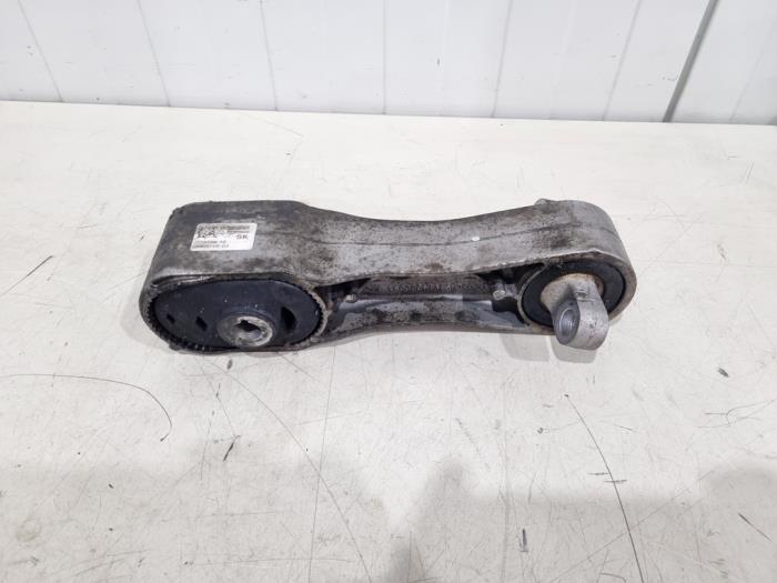 Engine mount from a BMW 2 serie Active Tourer (F45) 216d 1.5 TwinPower Turbo 12V 2018