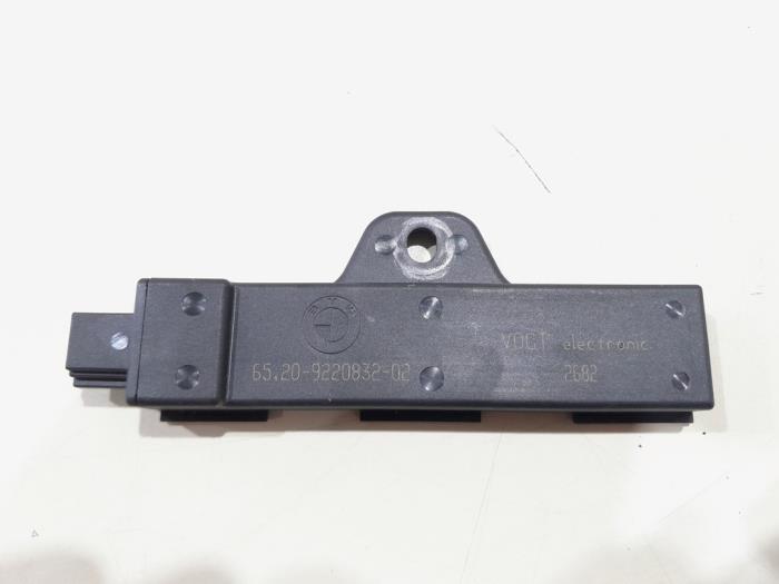 Interior comfort aerial antenna