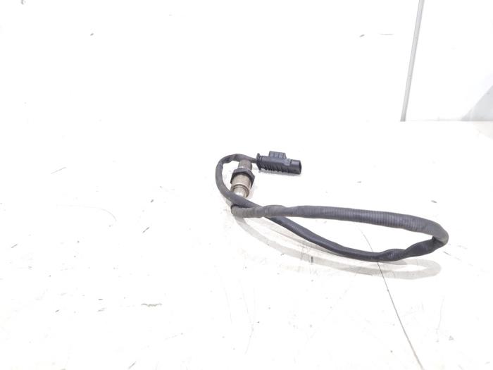Lambda probe from a BMW 2 serie Active Tourer (F45) 216d 1.5 TwinPower Turbo 12V 2018