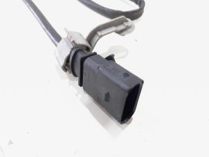 Lambda probe from a Volkswagen Polo VI (AW1) 1.0 MPi 12V 2019