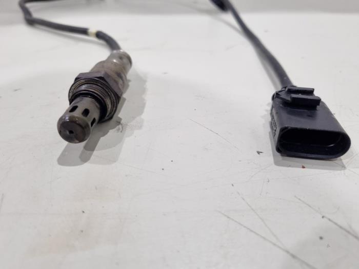 Lambda probe from a Audi A3 Sportback (8VA/8VF) 1.4 TFSI 16V e-tron 2015