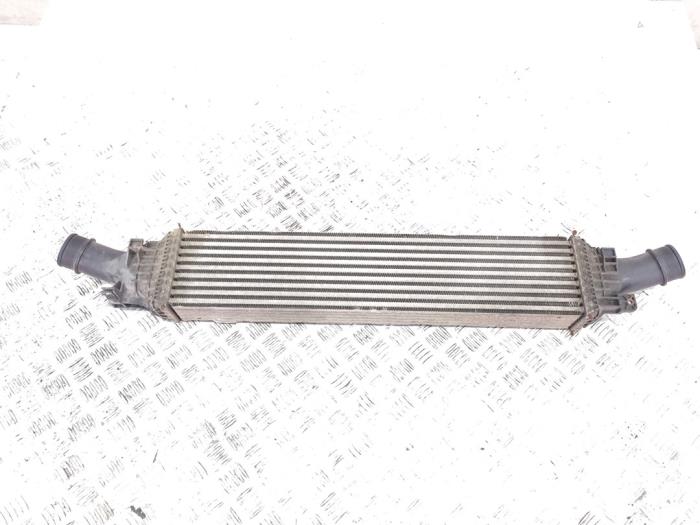 Usagé Intercooler Audi A4 (B8) 2.0 TDI 16V Prix € 20,00 Règlement à la marge proposé par GEJO Revisie & Onderdelen BV