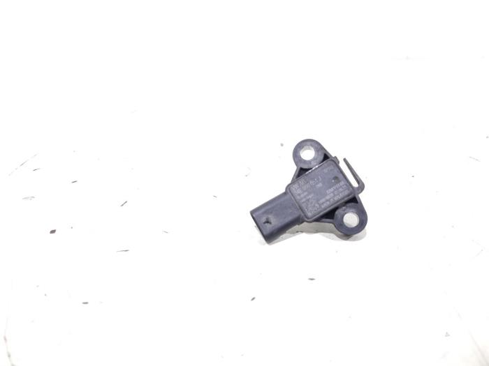 Begagnade Bränsletryckssensor Volkswagen Golf VIII (CD1) 1.0 eTSI 12V Pris € 20,00 Marginaltabell erbjuds av GEJO Revisie & Onderdelen BV