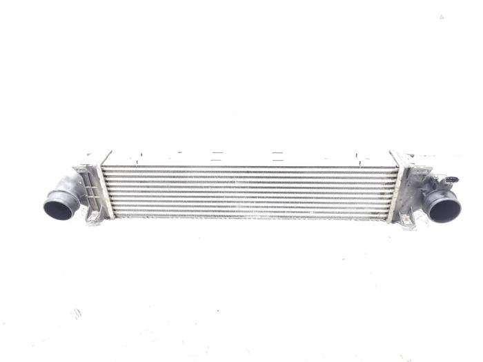 Usados Intercooler Landrover Range Rover Evoque (LVJ/LVS) 2.2 TD4 16V Precio € 44,00 Norma de margen ofrecido por GEJO Revisie & Onderdelen BV