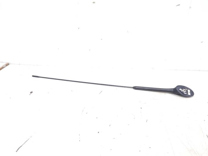 Radio antenna