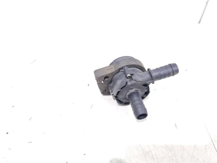 Begagnade Vattenpump Ford Transit Custom 1.0 12V Ecoboost PHEV Pris € 39,00 Marginaltabell erbjuds av GEJO Revisie & Onderdelen BV