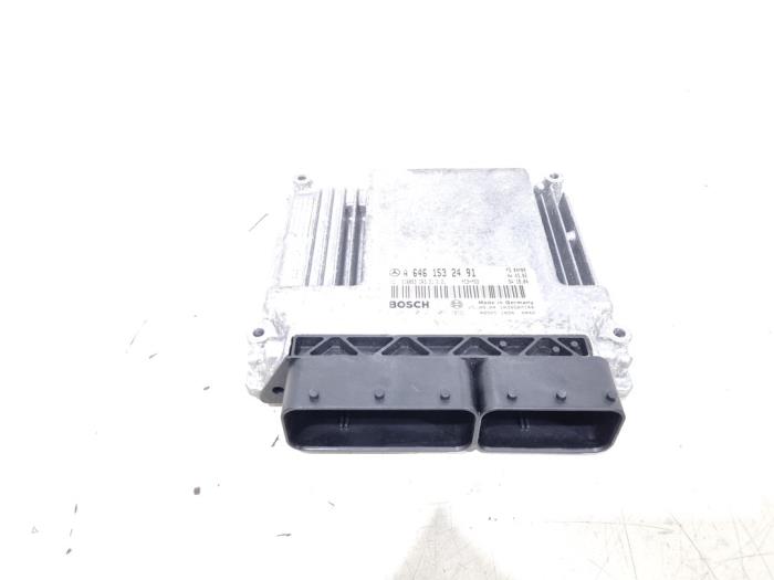 Used Engine management computer Mercedes Vito (639.7) 2.2 109 CDI 16V Price € 174,00 Margin scheme offered by GEJO Revisie & Onderdelen BV