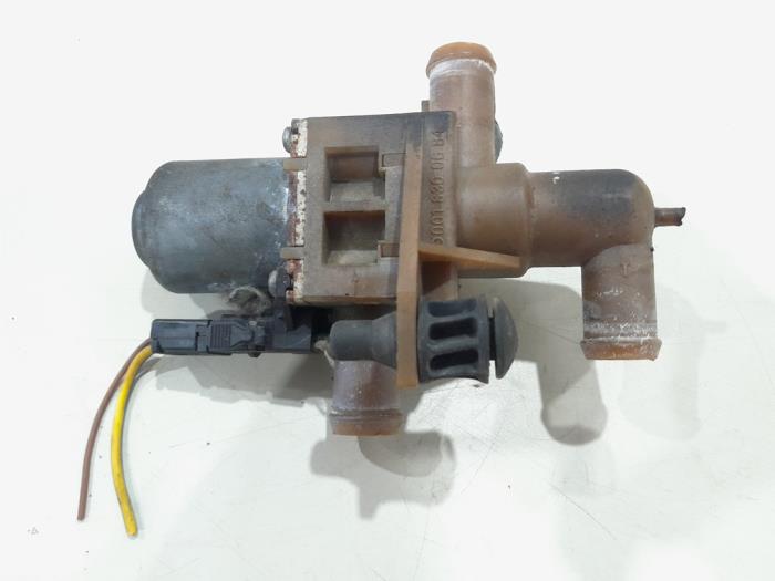 Begagnade Extra vattenpump Mercedes Vito (639.7) 2.2 109 CDI 16V Pris € 34,00 Marginaltabell erbjuds av GEJO Revisie & Onderdelen BV