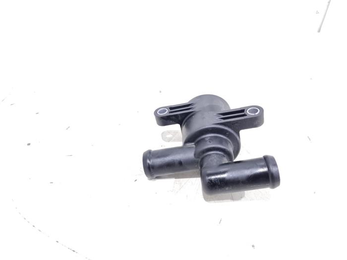 Begagnade Extra vattenpump Audi A4 Avant (B8) 1.8 TFSI 16V Pris € 24,00 Marginaltabell erbjuds av GEJO Revisie & Onderdelen BV