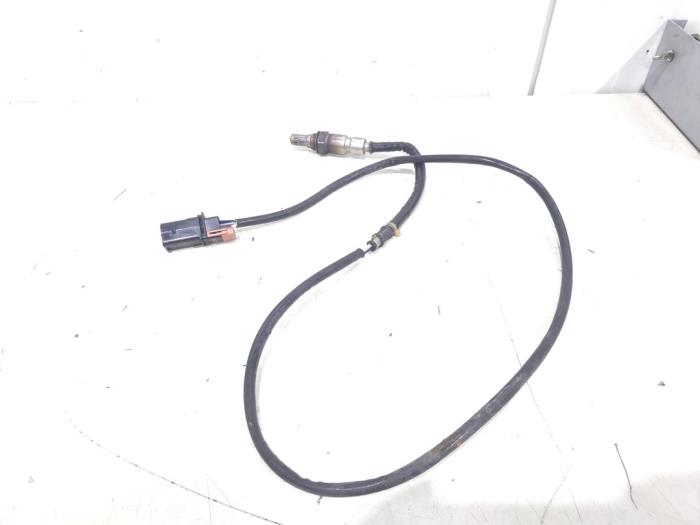 Lambda probe from a Skoda Octavia Combi (5EAC) 1.6 TDI Greenline 16V 2016