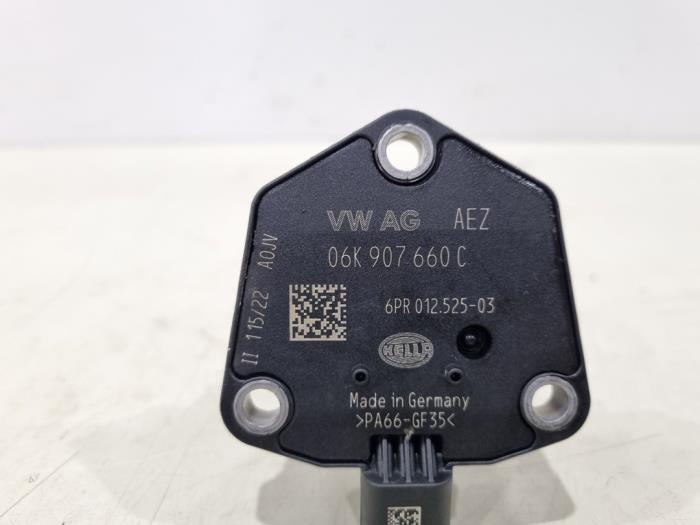 Ölstandsensor van een Audi A1 Sportback (GBA) 1.0 25 TFSI 12V 2022