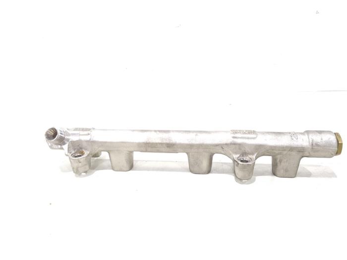 Usagé Système d'injection Audi A1 Sportback (GBA) 1.0 25 TFSI 12V Prix € 34,00 Règlement à la marge proposé par GEJO Revisie & Onderdelen BV