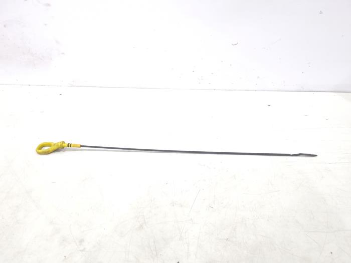 Gebrauchte Ölmessstab Audi A1 Sportback (GBA) 1.0 25 TFSI 12V Preis € 7,50 Margenregelung angeboten von GEJO Revisie & Onderdelen BV