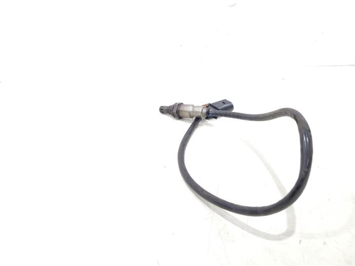 Lambda probe from a Audi A4 Avant (B9) 2.0 TDI 16V 2019