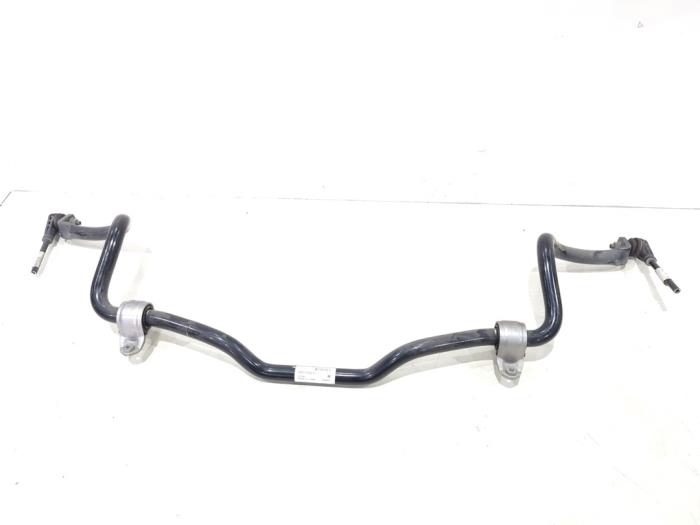 Używane Stabilizator przód Lynk &amp; Co 01 1.5 PHEV Cena € 100,00 Procedura marży oferowane przez GEJO Revisie & Onderdelen BV