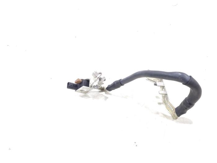 Begagnade Batterisensor Volkswagen Golf VII (AUA) 2.0 GTI TCR 16V Pris € 18,00 Marginaltabell erbjuds av GEJO Revisie & Onderdelen BV