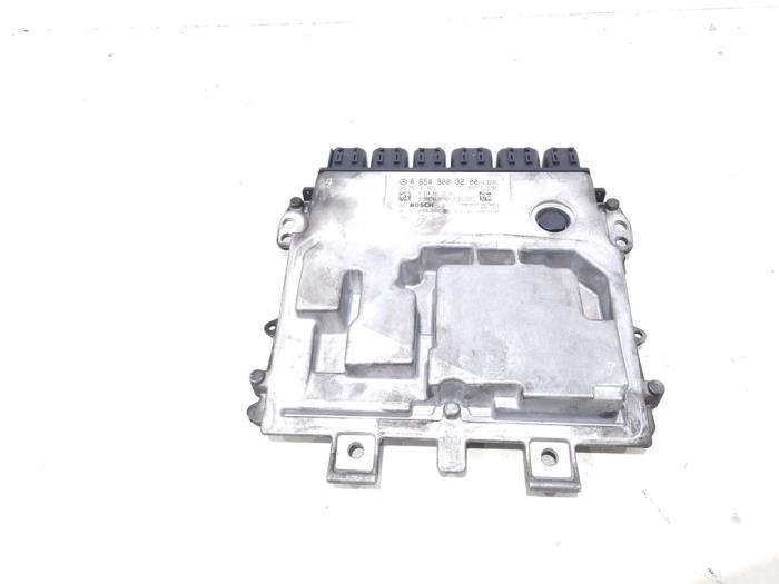 Used Engine management computer Mercedes C Estate (S205) C-220d 2.0 Turbo 16V Price € 90,00 Margin scheme offered by GEJO Revisie & Onderdelen BV